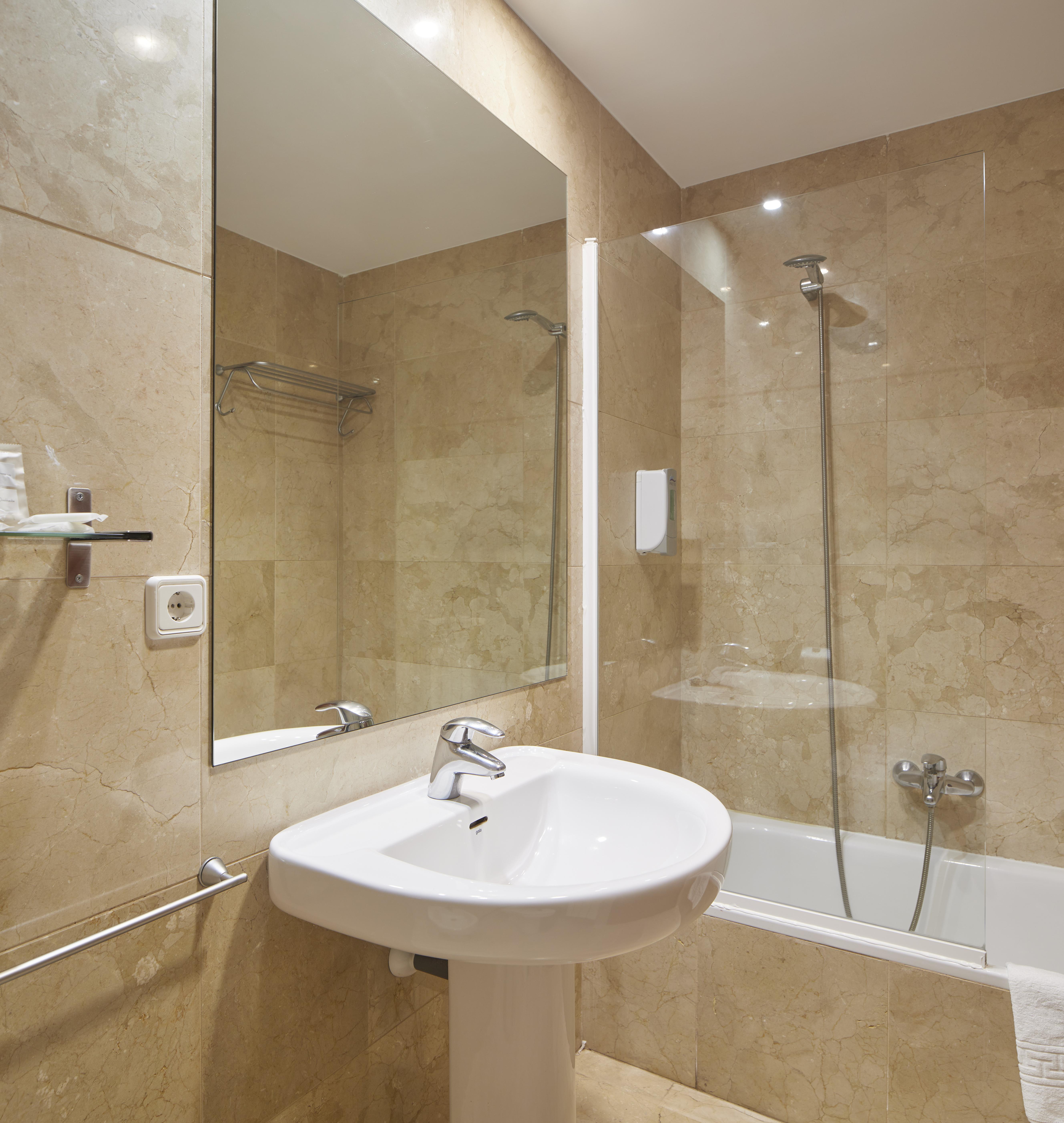 Iraipe Logrono Hotel Dış mekan fotoğraf